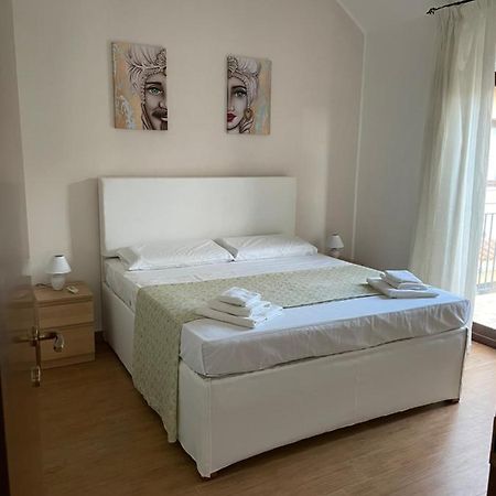 Villetta Climene Apartment Giardini-Naxos Exterior foto